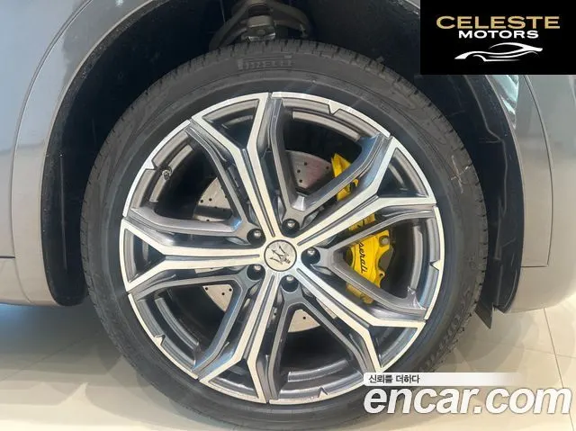 MASERATI Levante 3.0 S AWD Modena 2023 — photo 5 sur 24
