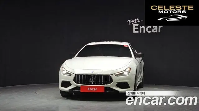 MASERATI Ghibli 3.0S Q4 Gran Sport 2019 — photo 3 sur 20
