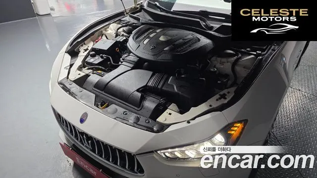 MASERATI Ghibli 3.0 2016 — photo 6 sur 20