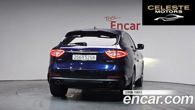 MASERATI Levante 3.0 S AWD Gran Sport 2019 — photo 3 sur 20