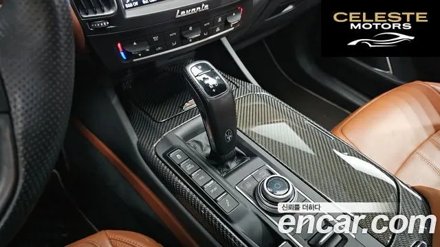 MASERATI Levante 3.0 AWD Gran Sport 2019 — photo 9 sur 20