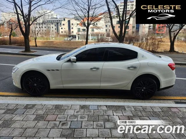 MASERATI Ghibli 3.0S Q4 2014 — photo 17 sur 26
