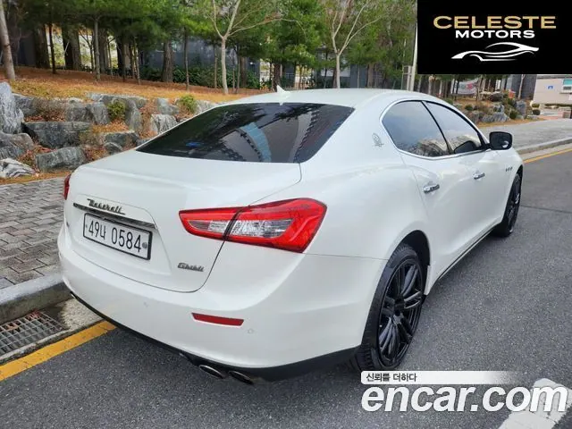 MASERATI Ghibli 3.0S Q4 2014 — photo 2 sur 26