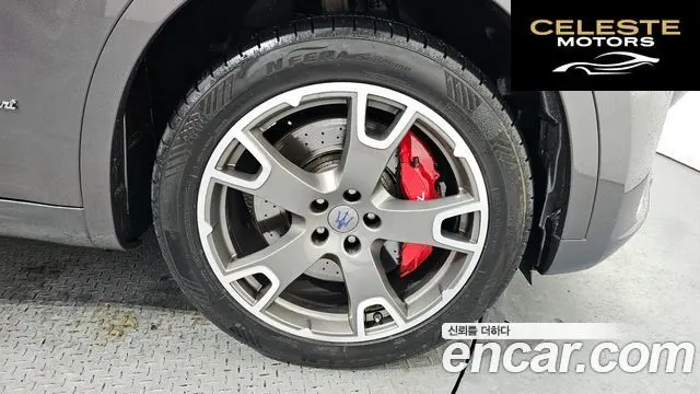MASERATI Levante 3.0 AWD Gran Sport 2019 — photo 5 sur 20