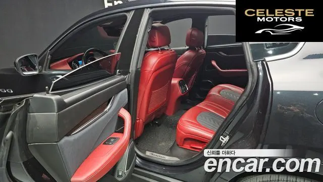 MASERATI Levante 3.0 AWD Gran 2019 — photo 12 sur 20
