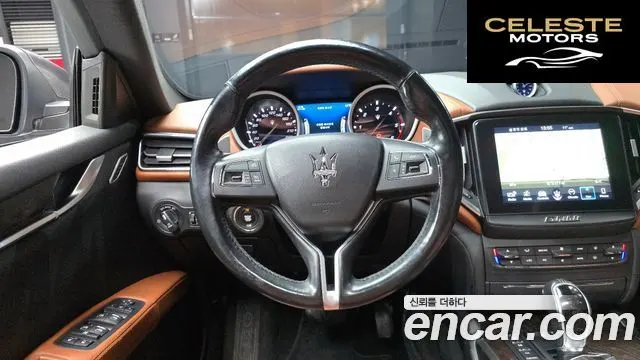 MASERATI Ghibli 3.0 2018 — photo 13 sur 20