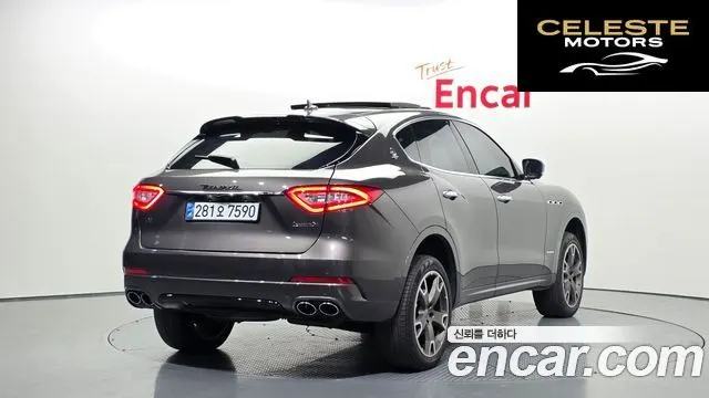 MASERATI Levante 3.0 AWD Gran Sport 2018 — photo 2 sur 20