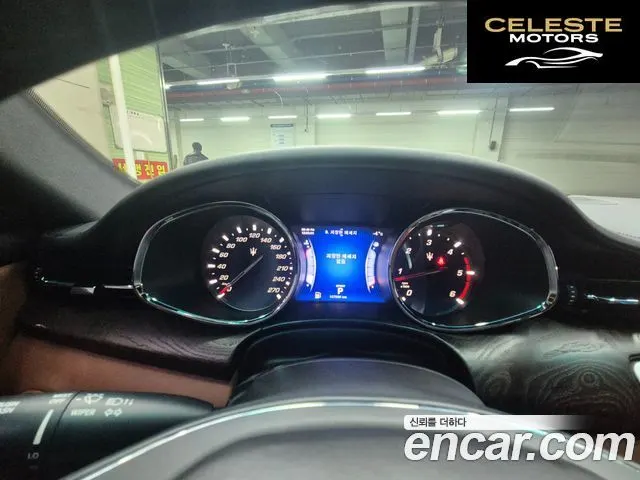 MASERATI Quattro3.0 2014 — photo 12 sur 26