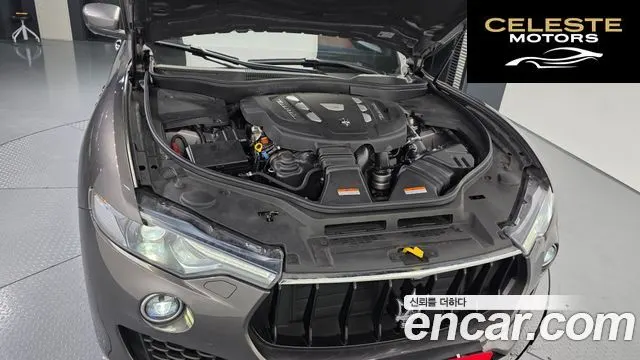 MASERATI Levante 3.0 AWD Gran Sport 2018 — photo 6 sur 20