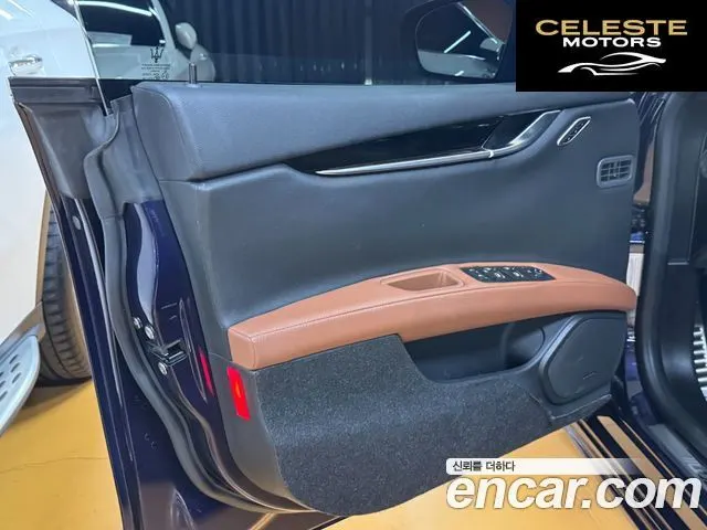 MASERATI Ghibli 3.0S Q4 Gran Sport 2019 — photo 13 sur 26