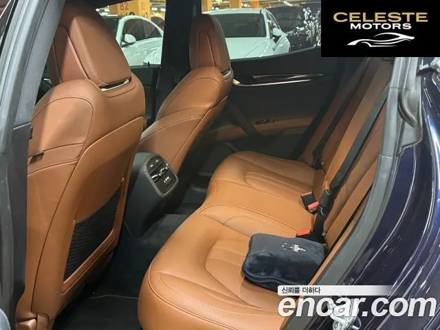 MASERATI Ghibli 3.0S Q4 Gran Sport 2019 — photo 9 sur 26