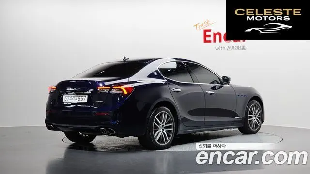 MASERATI Ghibli 2.0 Gran 2021 — photo 2 sur 20