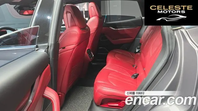 MASERATI Levante 3.0 AWD Sport 2017 — photo 13 sur 20