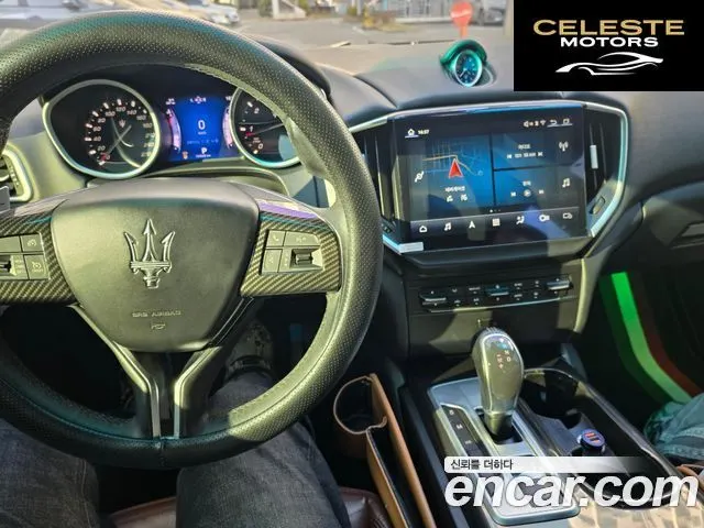 MASERATI Ghibli 3.0 2015 — photo 10 sur 26