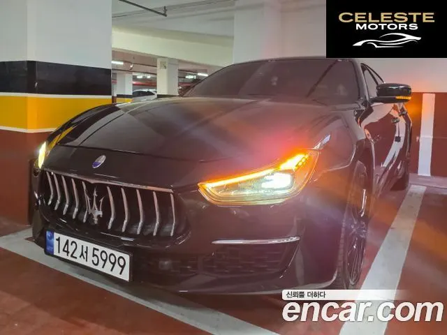 MASERATI Ghibli 3.0 2015 — photo 22 sur 26