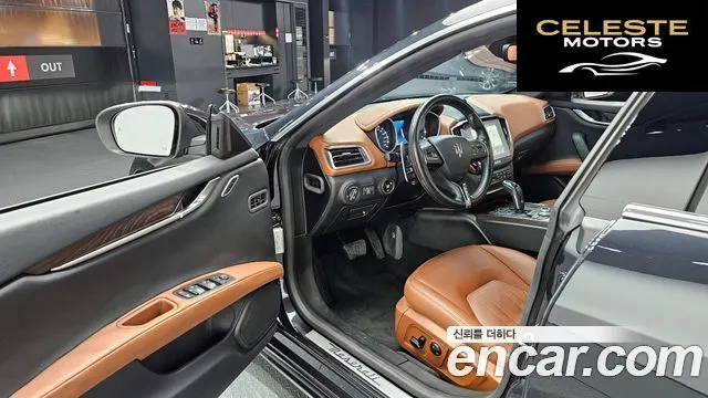 MASERATI Ghibli 3.0 2019 — photo 11 sur 26