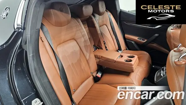 MASERATI Ghibli 3.0 2019 — photo 12 sur 26
