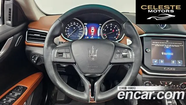 MASERATI Ghibli 3.0S Q4 2014 — photo 12 sur 20