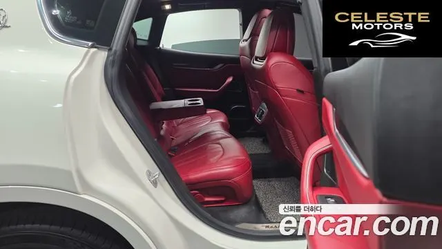 MASERATI Levante 3.0 AWD Gran Sport 2018 — photo 12 sur 26