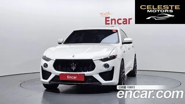 MASERATI Levante 3.0 AWD Gran Sport 2019 — photo 3 sur 20