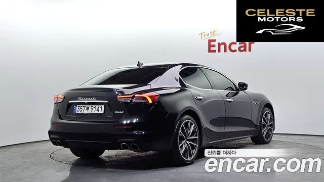 MASERATI Ghibli 3.0 Modena 2022 — photo 2 sur 20