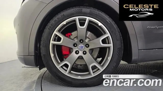 MASERATI Levante 3.0 AWD Gran Sport 2018 — photo 5 sur 20