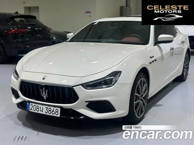 MASERATI Ghibli 3.0S Q4 Modena 2023 — photo 24 sur 24
