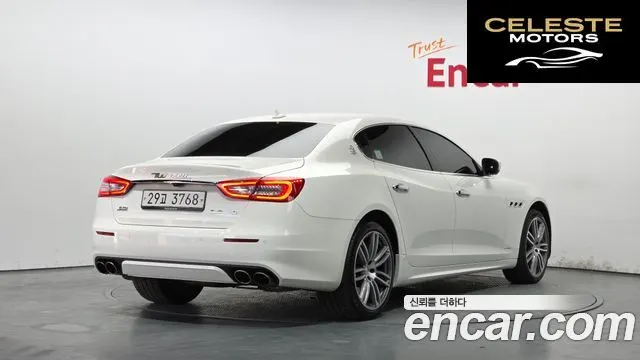 MASERATI QuattroS Q4 3.0 V6 Gran 2018 — photo 2 sur 26