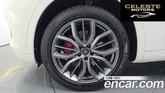 MASERATI Levante 3.0 AWD Gran 2019 — photo 5 sur 20