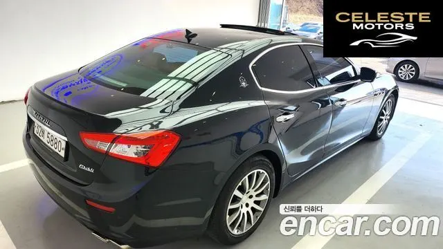 MASERATI Ghibli 3.0S Q4 2014 — photo 13 sur 26