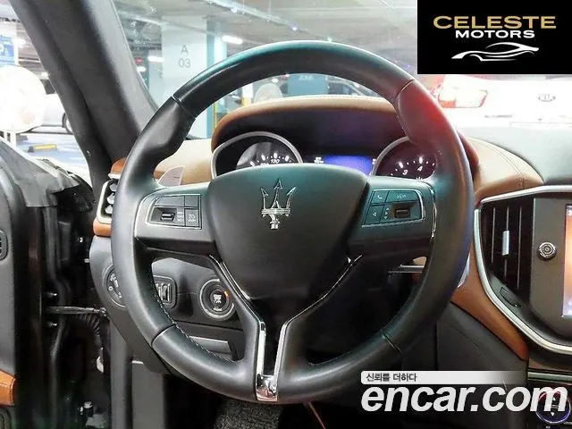 MASERATI Ghibli 3.0 2016 — photo 8 sur 26