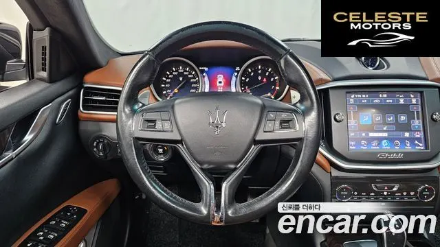 MASERATI Ghibli 3.0 2014 — photo 13 sur 20