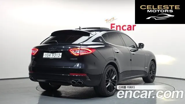 MASERATI Levante 3.0 AWD Gran 2019 — photo 2 sur 20