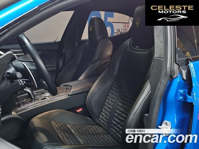 MASERATI Ghibli 3.0S Q4 F 2021 — photo 13 sur 26