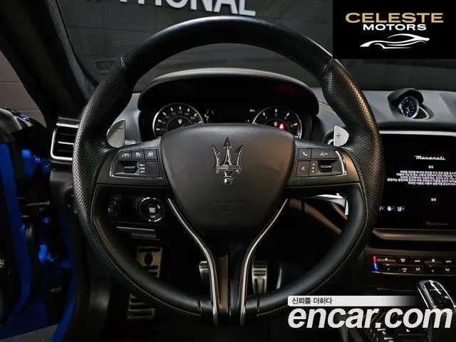 MASERATI Ghibli 3.0S Q4 F 2021 — photo 17 sur 26
