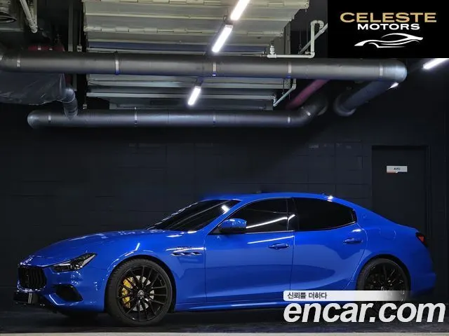 MASERATI Ghibli 3.0S Q4 F 2021 — photo 3 sur 26