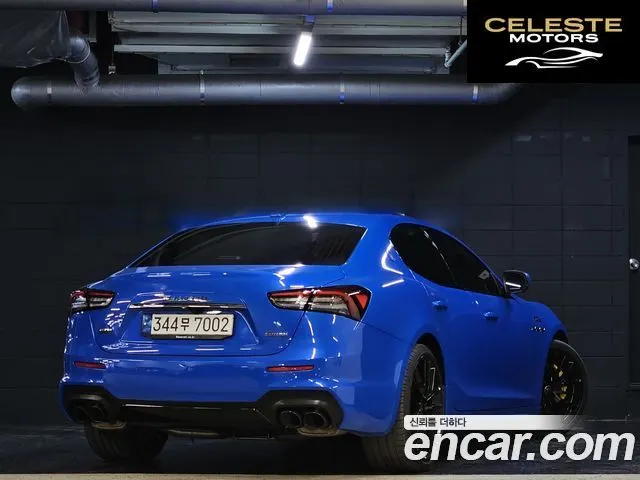 MASERATI Ghibli 3.0S Q4 F 2021 — photo 4 sur 26