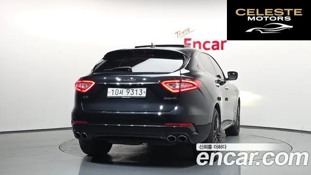 MASERATI Levante 3.0 AWD Gran 2019 — photo 4 sur 20