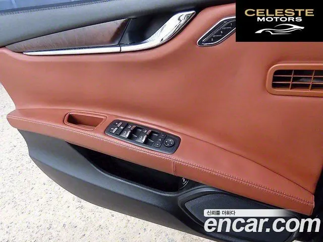 MASERATI Quattro3.0 2015 — photo 11 sur 26