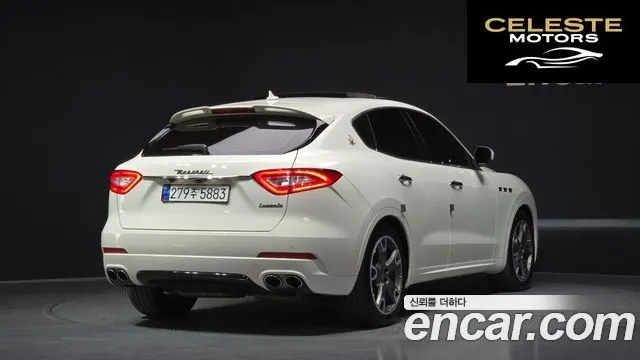 MASERATI Levante 3.0 AWD Sport 2017 — photo 2 sur 20