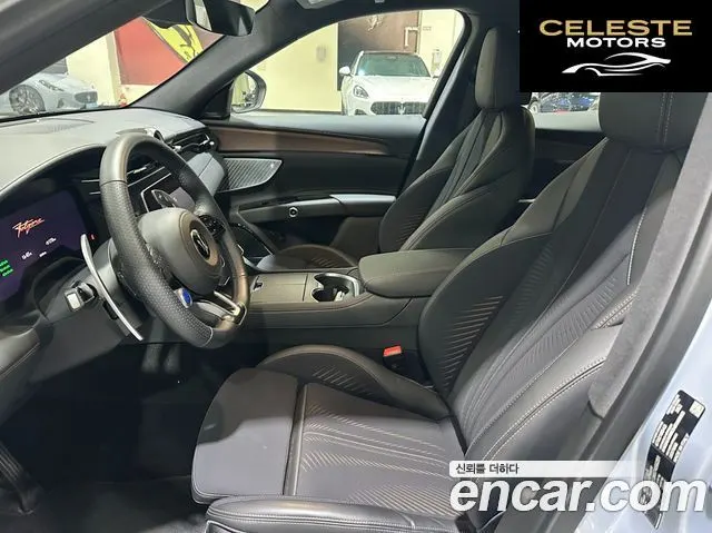 MASERATI AWD 2025 — photo 12 sur 22