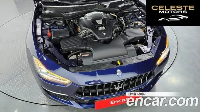 MASERATI Ghibli 3.0 Gran 2019 — photo 6 sur 20