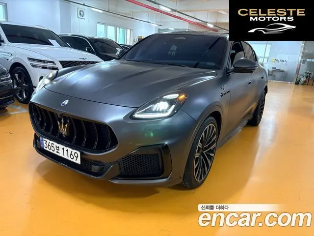MASERATI 3.0 AWD Trofeo 2023 — photo 18 sur 24