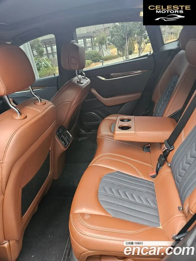 MASERATI Levante 3.0 AWD Gran 2018 — photo 13 sur 15