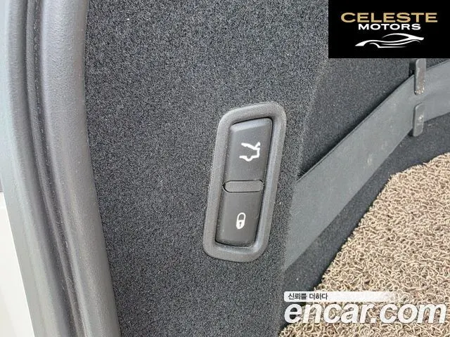 MASERATI Levante 3.0 AWD Premium 2017 — photo 18 sur 26