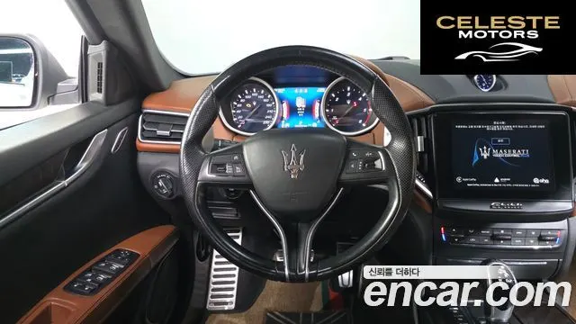 MASERATI Ghibli 3.0 Gran Sport 2018 — photo 13 sur 20
