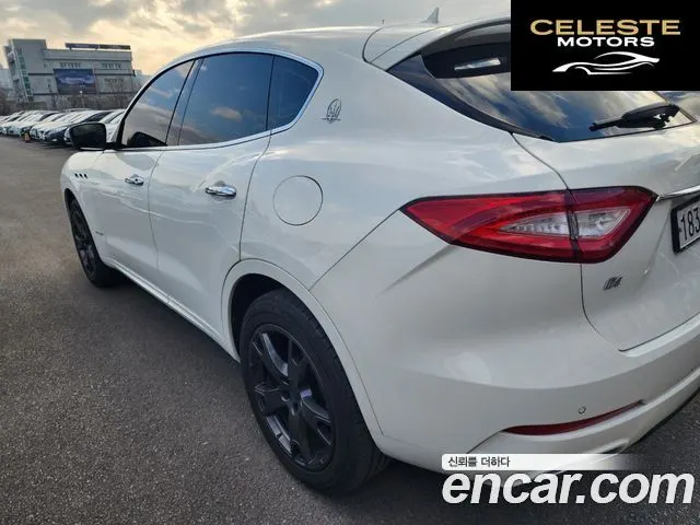 MASERATI Levante 3.0 AWD Gran Sport 2018 — photo 5 sur 20