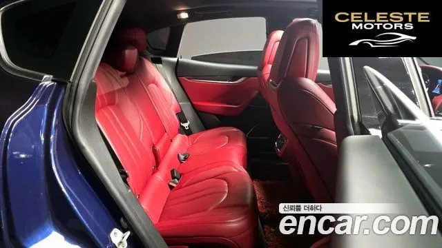MASERATI Levante 3.0 AWD Gran Sport 2018 — photo 17 sur 33