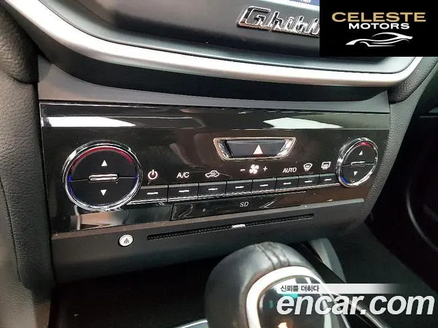 MASERATI Ghibli 3.0 2014 — photo 11 sur 26