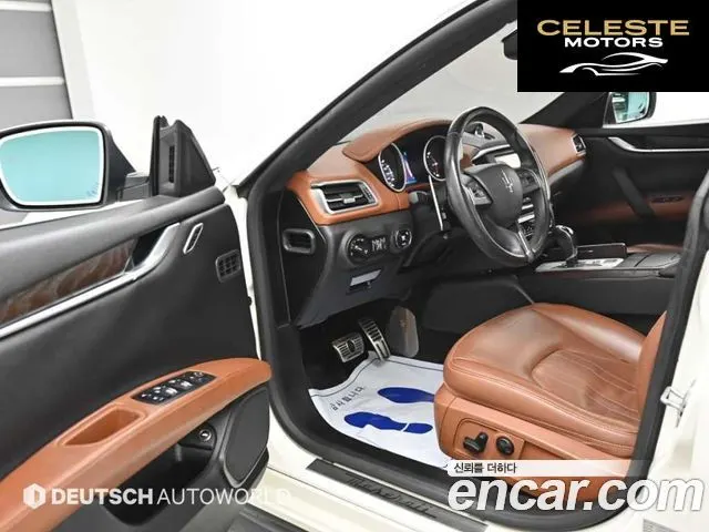MASERATI Ghibli 3.0 Sport 2016 — photo 11 sur 26